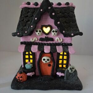 Glamorous Ghouls Pink Haunted House LED‎ Light Up Halloween Decor 9.5 Inch